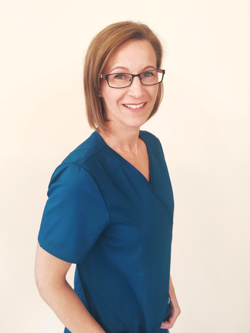 Dr. Kancsár Anita